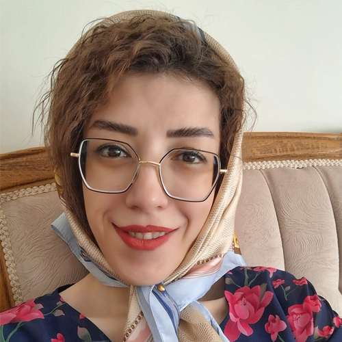 پریا زارعی